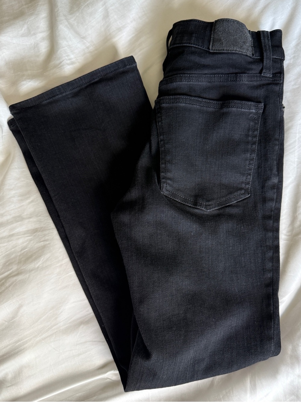 Madewell Women’s Kick Out Crop Jeans, Black Rinse Wash, Size 27